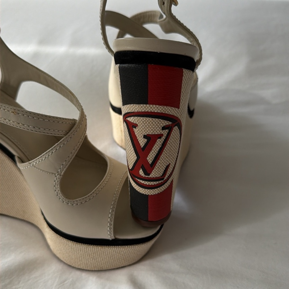 Louis Vuitton Platform Sandals size 38 1/2 - Picture 11 of 14
